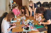 Студенты ВГСПУ провели для детей из ДНР и ЛНР занятия по художественно-творческой деятельности