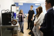 Взаимодействие университета и школ: в технопарке ВГСПУ прошла экскурсия для лицеистов из Волгограда