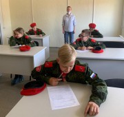 Преподаватели ВГСПУ приняли участие в проведении регионального этапа Всероссийской детско-юношеской военно-спортивной игры «Зарница»