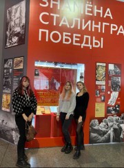 Студенты ВГСПУ - участники открытия выставки «Знамена Сталинградской Победы»
