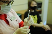 Преподаватели, студенты и сотрудники ВГСПУ вакцинируются от гриппа и ревакцинируются от COVID-19