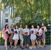 Выпускники ВГСПУ получают дипломы о высшем образовании
