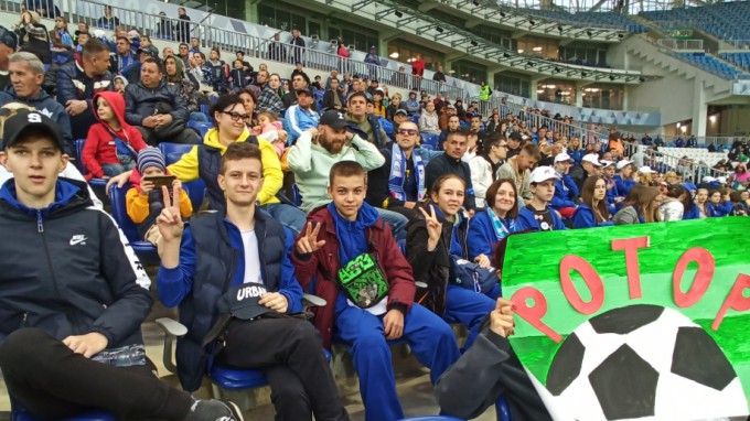 Гости из Луганска побывали на матче СК «Ротор»
