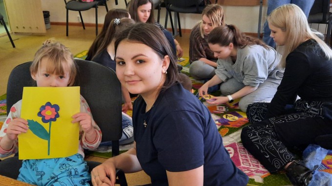 Студенты ВГСПУ провели для детей из ДНР и ЛНР занятия по художественно-творческой деятельности