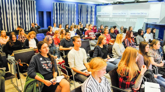 Студенты ВГСПУ приняли участие в мастер-классах Росмолодежи