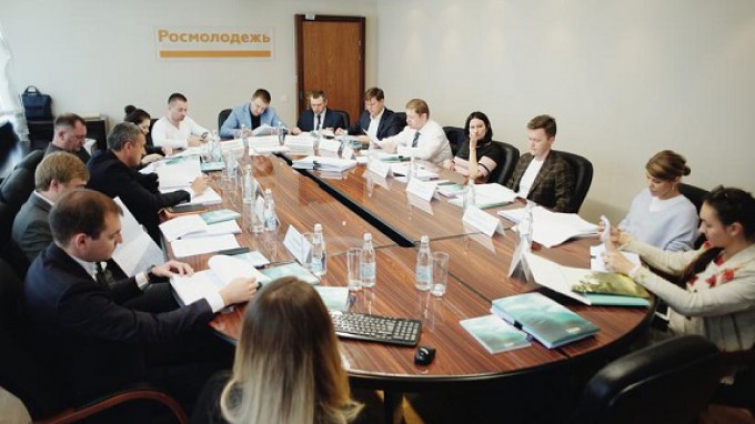 Магистранты ВГСПУ принимают участие в конкурсе на предоставление грантов Президента РФ