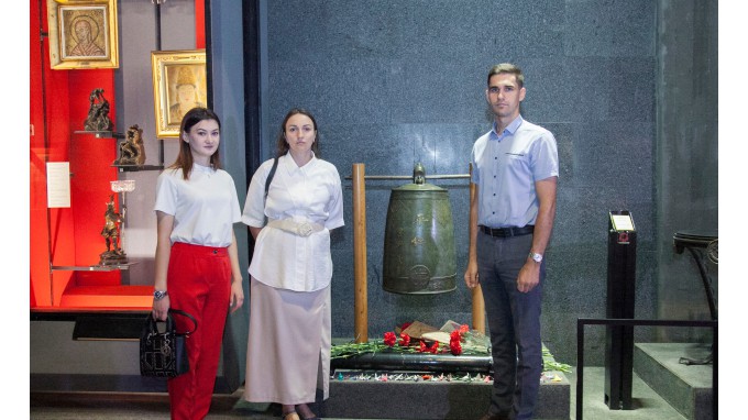Выпускники-историки ВГСПУ  приняли участие в Мемориальной церемонии мира