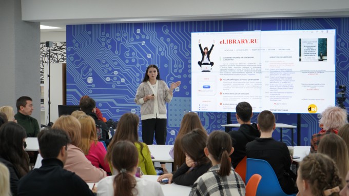 На базе Технопарка ВГСПУ состоялся мастер-класс для студентов в рамках проекта «Развитие исследовательских компетенций студентов ВГСПУ»