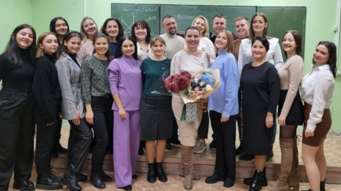 Пять поколений ансамбля «Покров» встретились в ВГСПУ