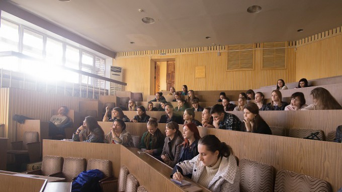 В центре внимания - организация проектной деятельности учащихся с использованием ИКТ