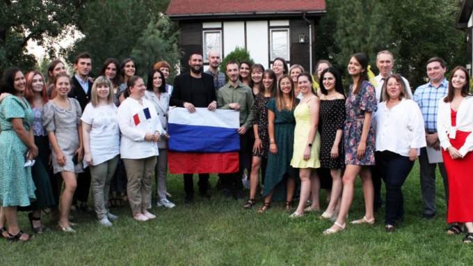 «Марафон на Волге»: завершилась смена российско-французского молодежного лагеря