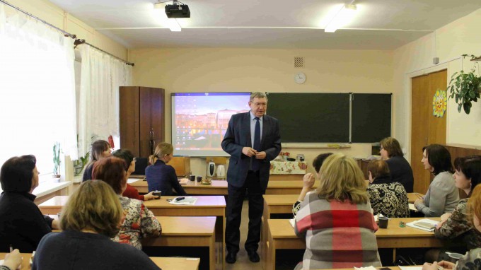 В ВГСПУ прошел первый совместный семинар преподавателей методических дисциплин в начальной школе