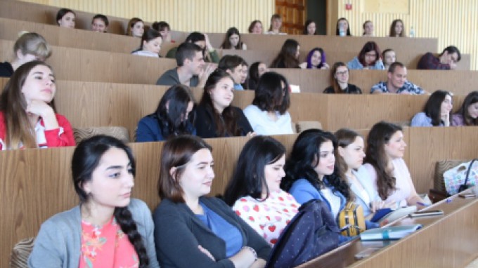 Студенты ВГСПУ повышают правовую грамотность