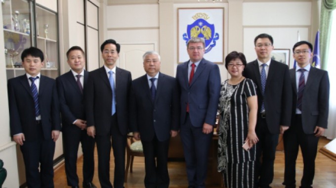 В рамках официального визита в Волгоград  ВГСПУ посетила делегация из Китая