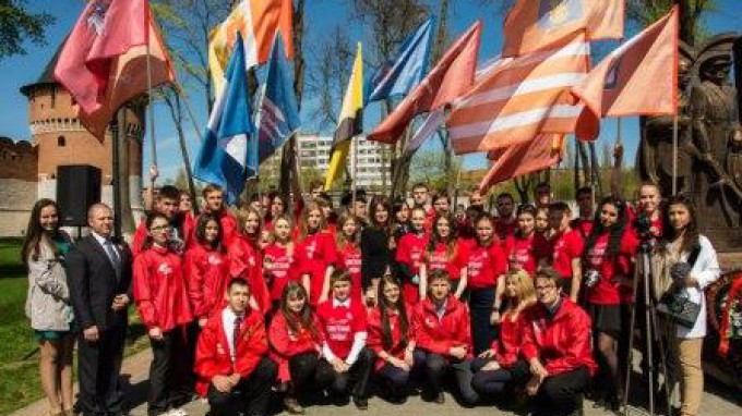 Студенты Волгограда приняли участие в международной акции «Пламя Победы» 