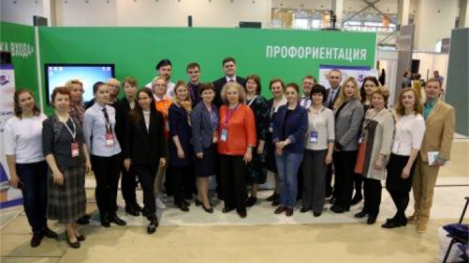 Делегация ВГСПУ приняла участие в Московском международном салоне образования 