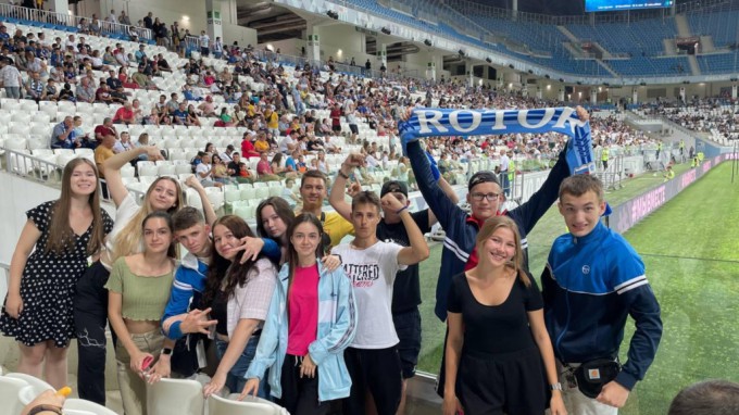 Участники университетской смены «Подвиг России» посетили футбольный матч «Ротор» - «Машук-КМВ»