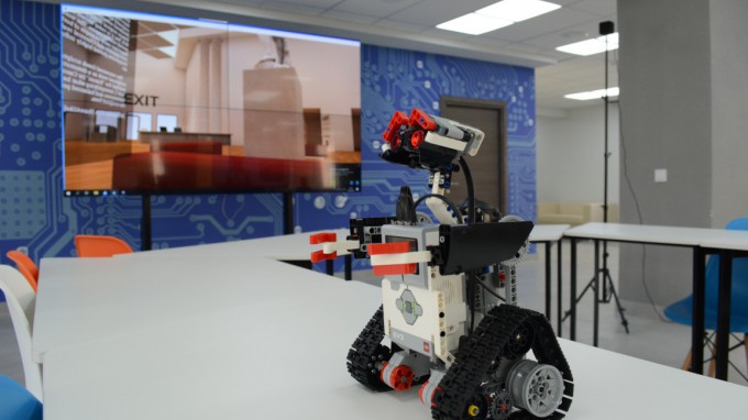 Центр дополнительного образования «Одаренность» иинститута дополнительного образования ВГСПУ начинает реализацию программы для детей «Соревновательная робототехника»