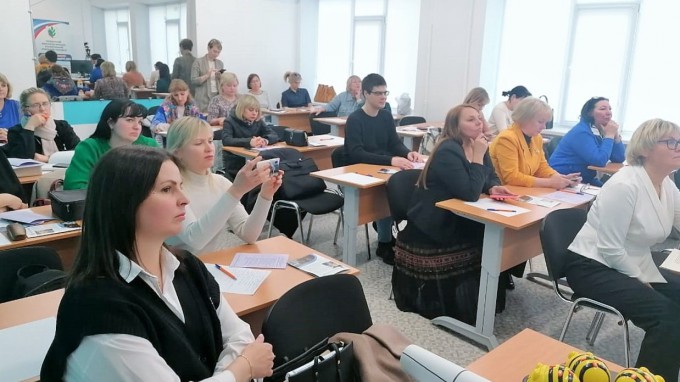 В Технопарке ВГСПУ состоялся семинар о современных интерактивных решениях в системе дошкольного образования