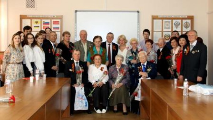 Ветеранов – сотрудников университета поздравили с годовщиной победы в Великой Отечественной войне
