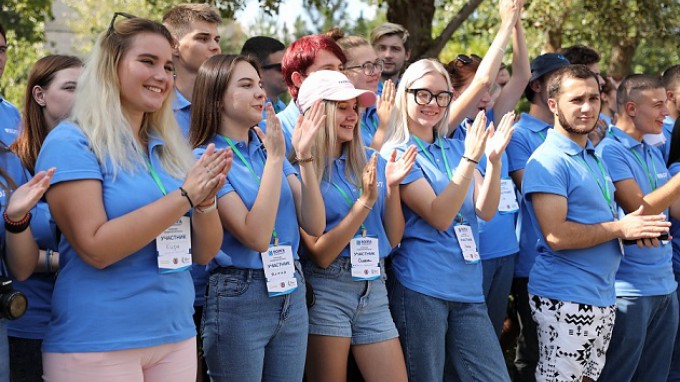 Студенты ВГСПУ принимают участие в молодежном форуме «Волга»