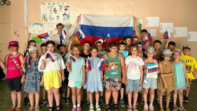 Ко Дню России студенты и преподаватели факультета социальной и коррекционной педагогики провели ряд  мероприятий