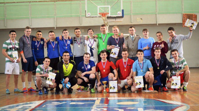 Студенты ВГСПУ разыграли Кубок профкома по мини-футболу